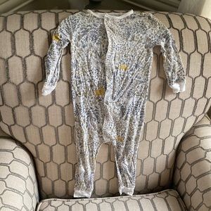 EUC Magnetic Me sleeper